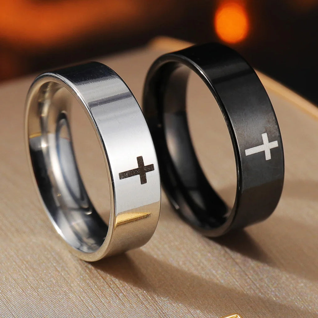 Minimalist Cross Ring