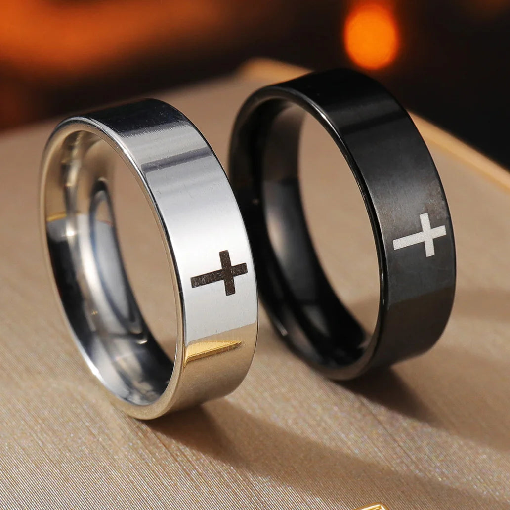 Minimalist Cross Ring