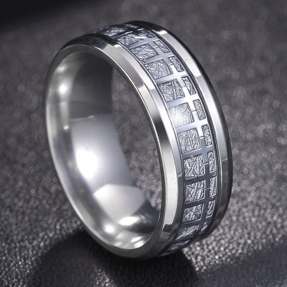 Minimalist Cross Ring